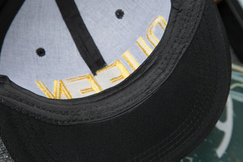 QUEEN Snapback Cap Zwart / Goud | Pet | Gold