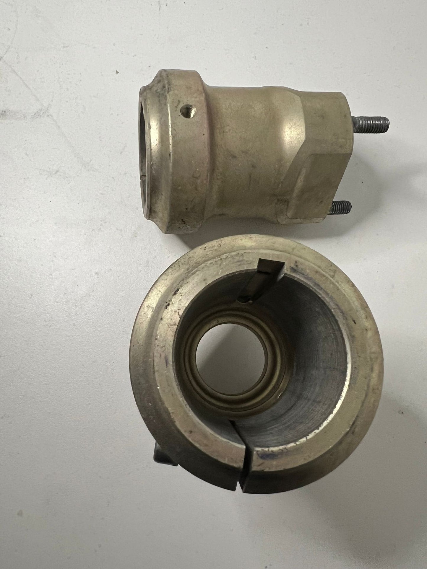 Jeu de moyeux de roue en magnésium TopKart d'occasion 50 x 93 mm