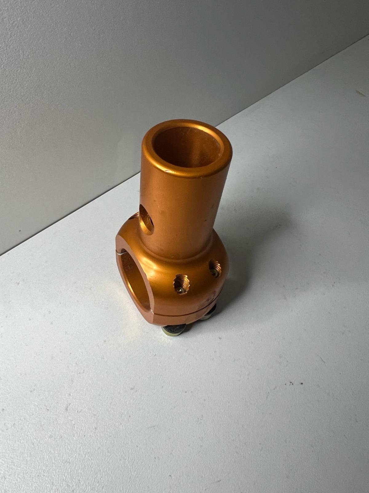 Pince de support de chaise d'occasion 28MM