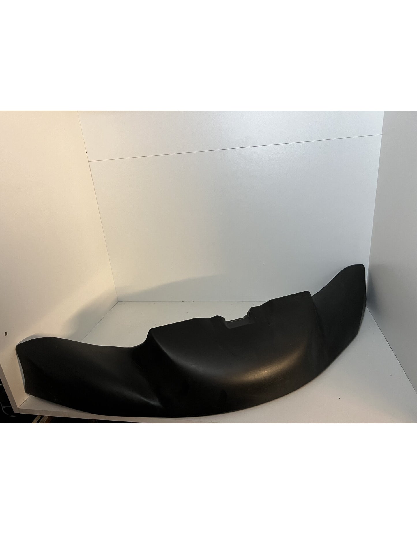 Gebruikt KG 506 voorbumper met bevestiging brackets