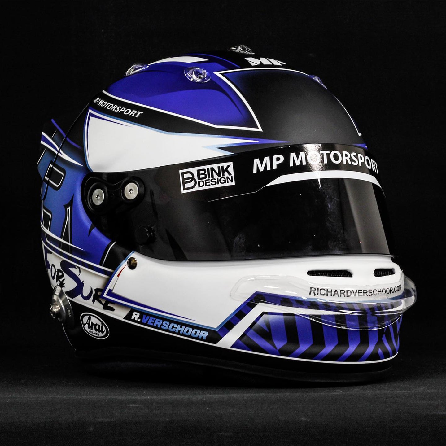 Maatwerk/custom helm laten ontwerpen