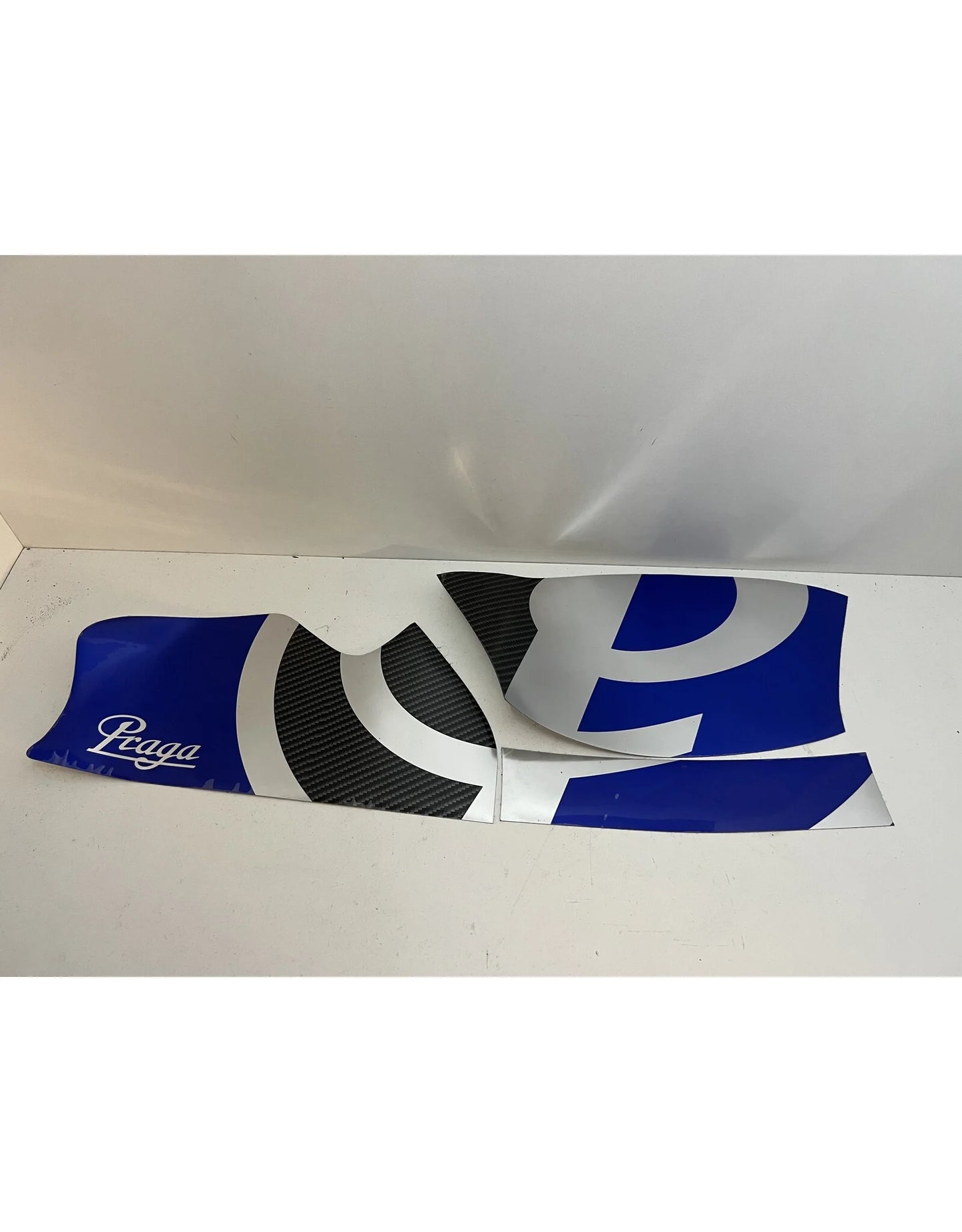 Praga Mini MK20 voorbumper sticker