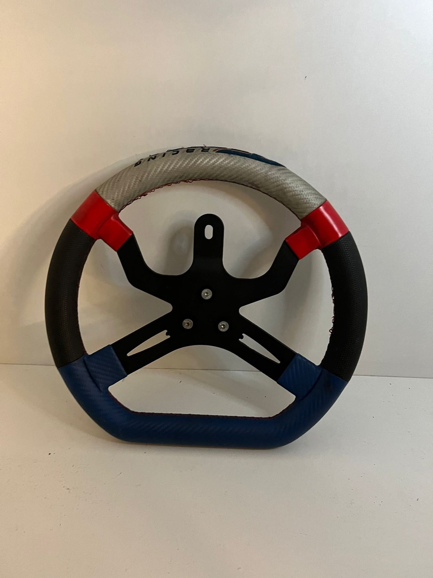 Volant de kart Oberon d'occasion avec support